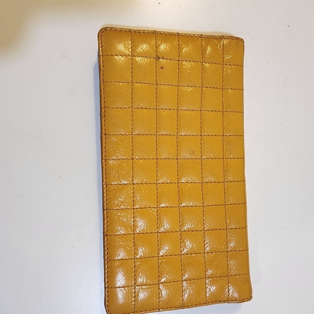 TUSK Yellow mustard leather wallet - Picture 7 of 15